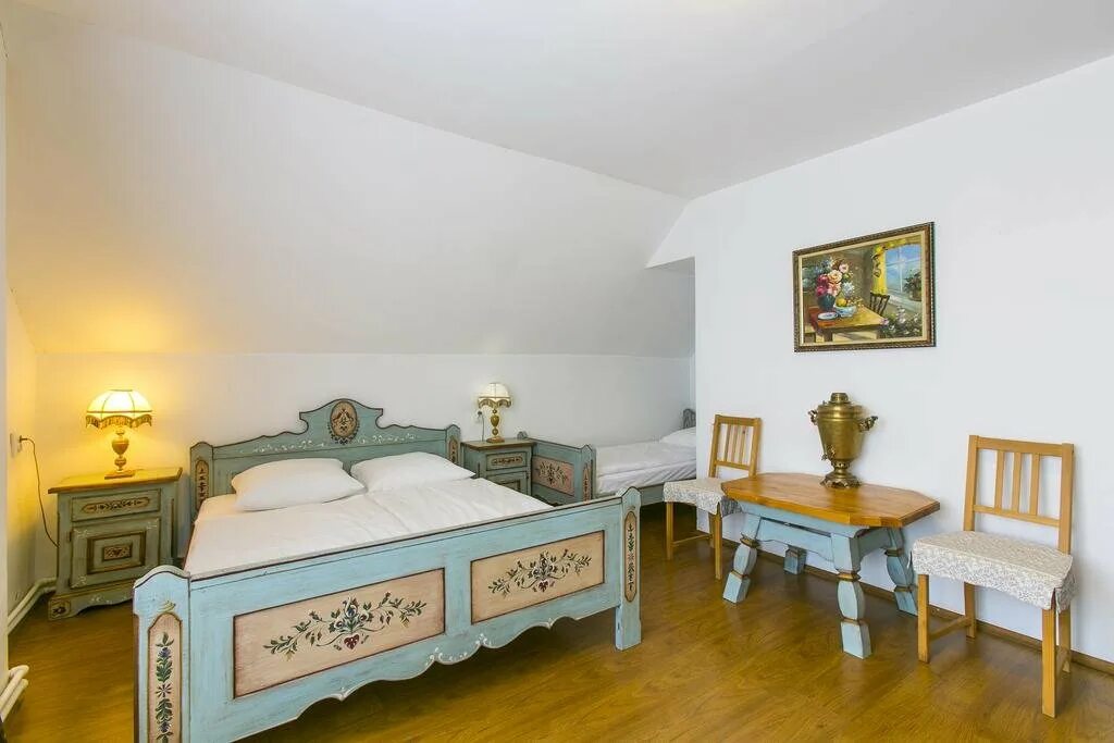 Отель суриков хаус в суздале. Гостевой дом суриковых. Гостевой дом владимирская область. Гостевой дом усадьба сурикова суздаль. Гостевой дом суриковых суздаль.