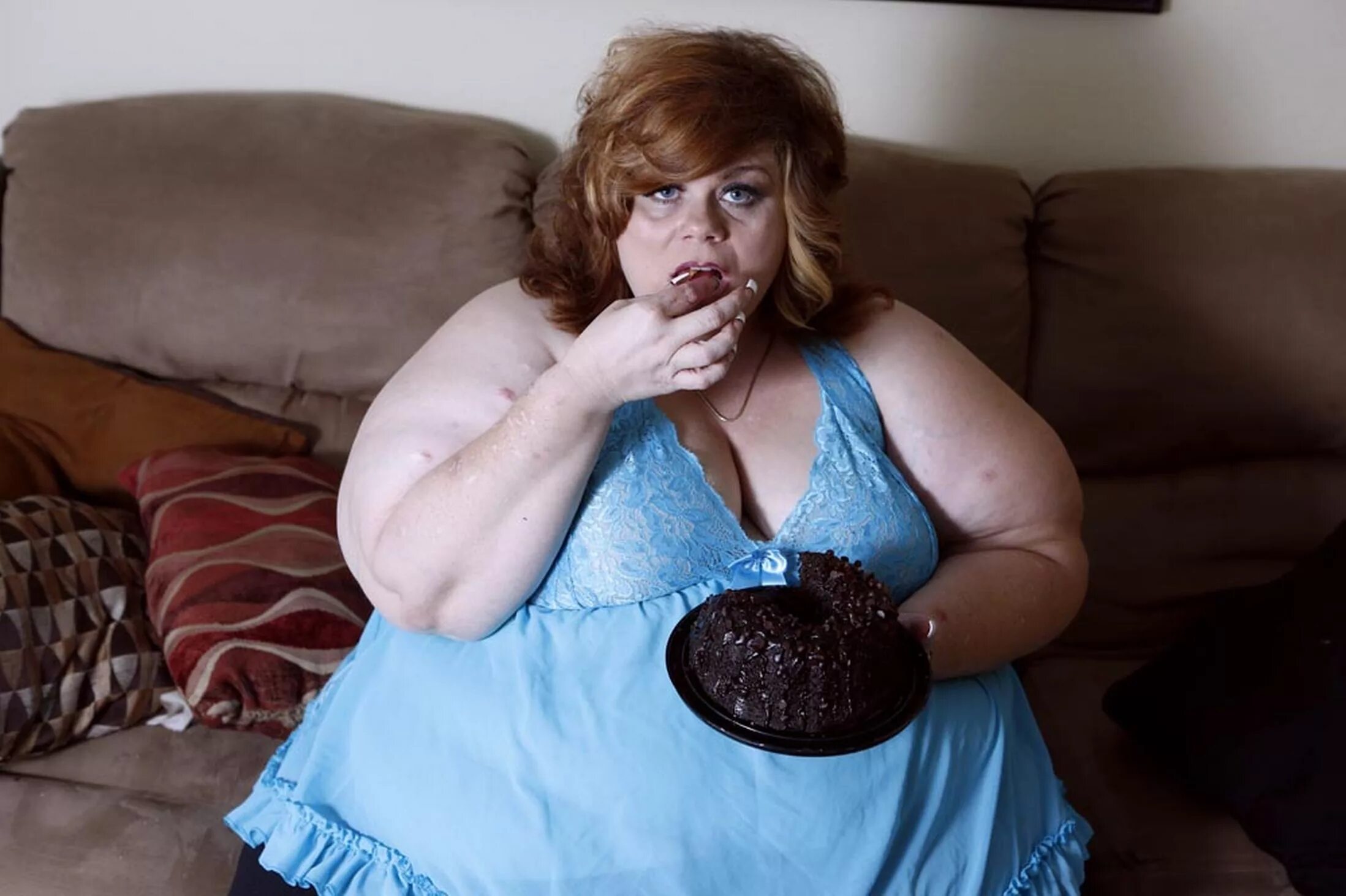 Видео старых толстых баб. Довольно толстая женщина. Очень полные женщины.