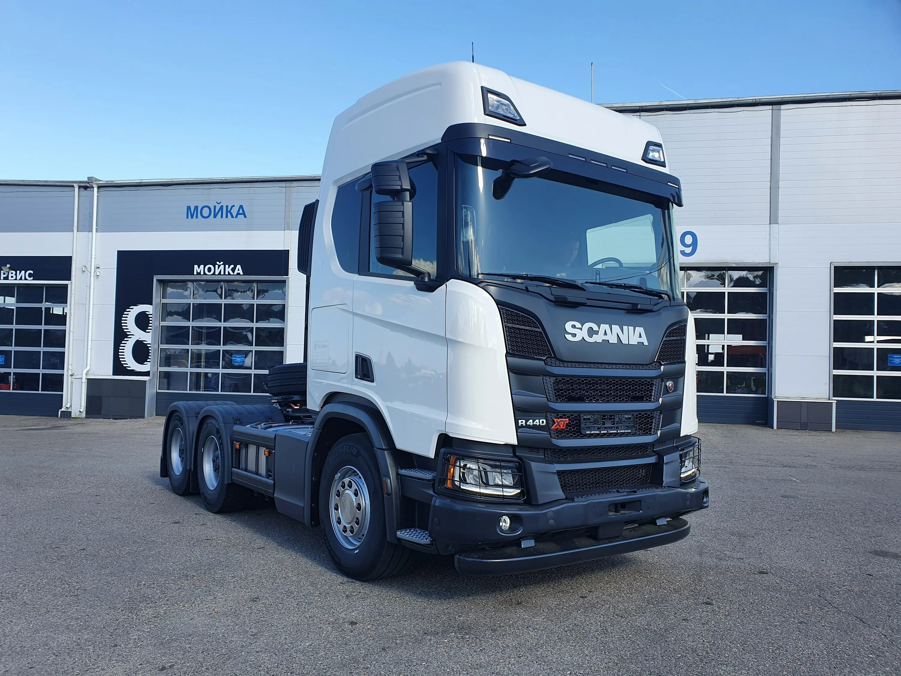 Скания р440 тягач. Scania r440 4x2. Скания 440 тягач. Скания р 440 седельный. Скания r купить