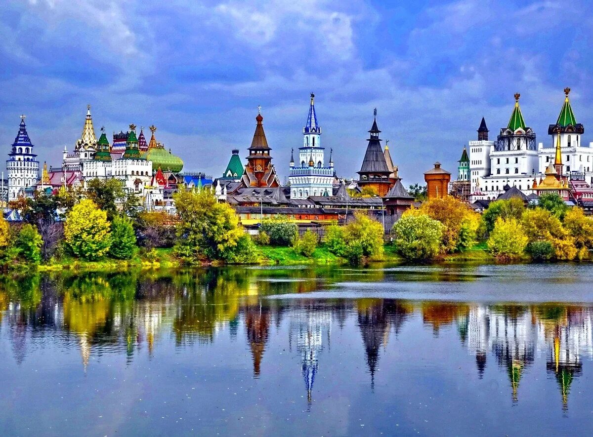 Измайловский Кремль Москва. Измайлово Кремль панорама. Монастырь в Измайлово. Усадьба Измайлово Кремль.