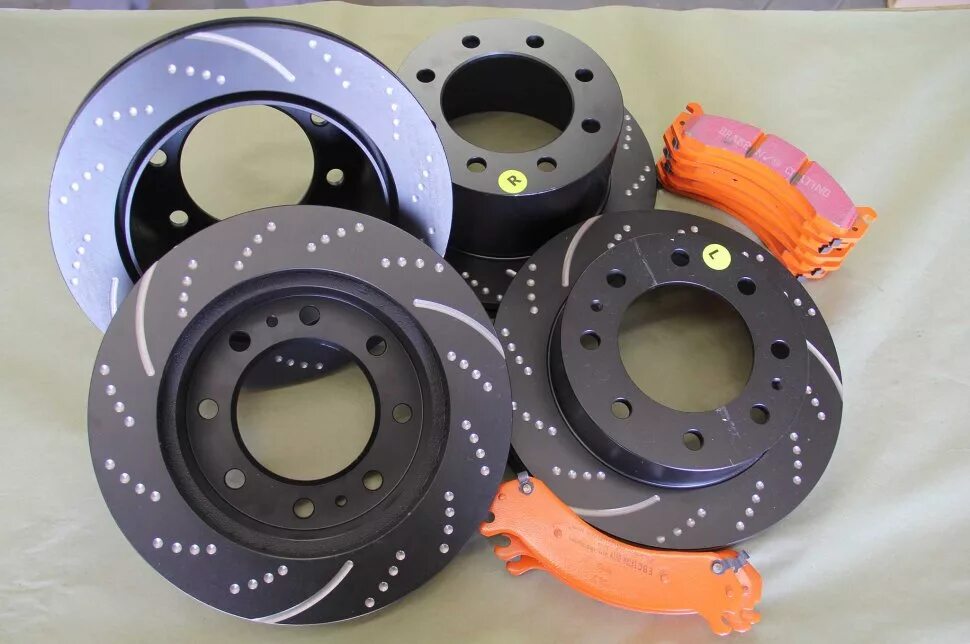 Ebc brakes. Тормозные диски EBC Brakes. EBC тормозные диски gx470. EBC Brakes ct021.