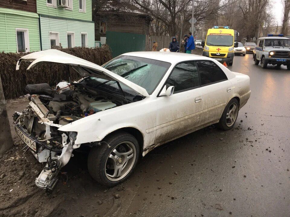 Toyota Mark 2 100 разбитый. Разбитые марки