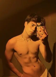 Benji krol is gay - free nude pictures, naked, photos, Benji krol leaked nu...