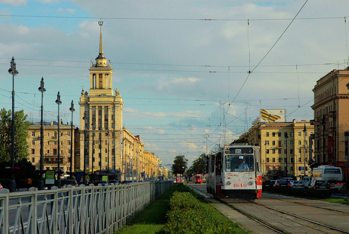 Spb московский. Московский проспект Санкт-Петербург. Московский проспект проспект Питер. Московский район СПБ Московский проспект. Генеральский дом на Московском проспекте.