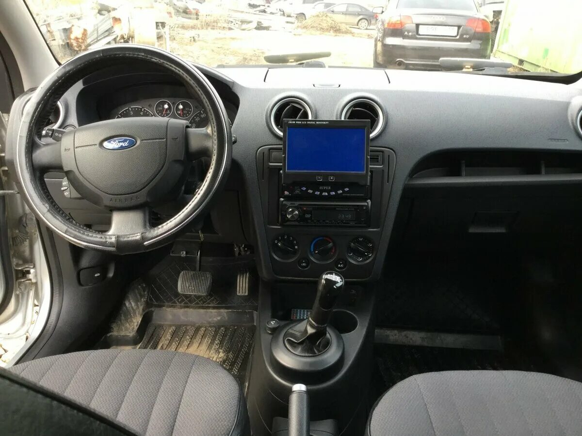 Ford fusion 2010 салон. Форд фьюжен автомат. 6 салон. 6 салон. Форд фьюжн 1.