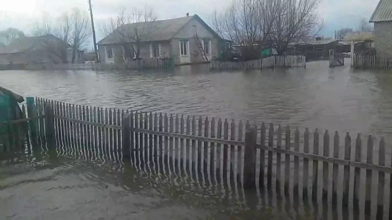 Наводнение в костанае. Паводок в Кустанайской области. Сарыколь. Поселок Сарыколь Костанайская область. Сарыкольский район Сарыколь.