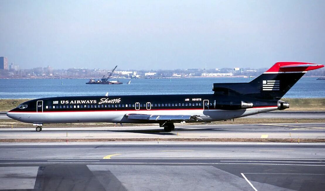 Us airways. Us Airways Shuttle. Us Airways Boeing. Us Airways 1594.