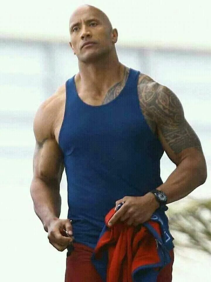 Человек скола. Дуэйн Джонсон. Дуэйн скала Джонсон торс. Dwayne the Rock Johnson. Дуэйн Джонсон фото.