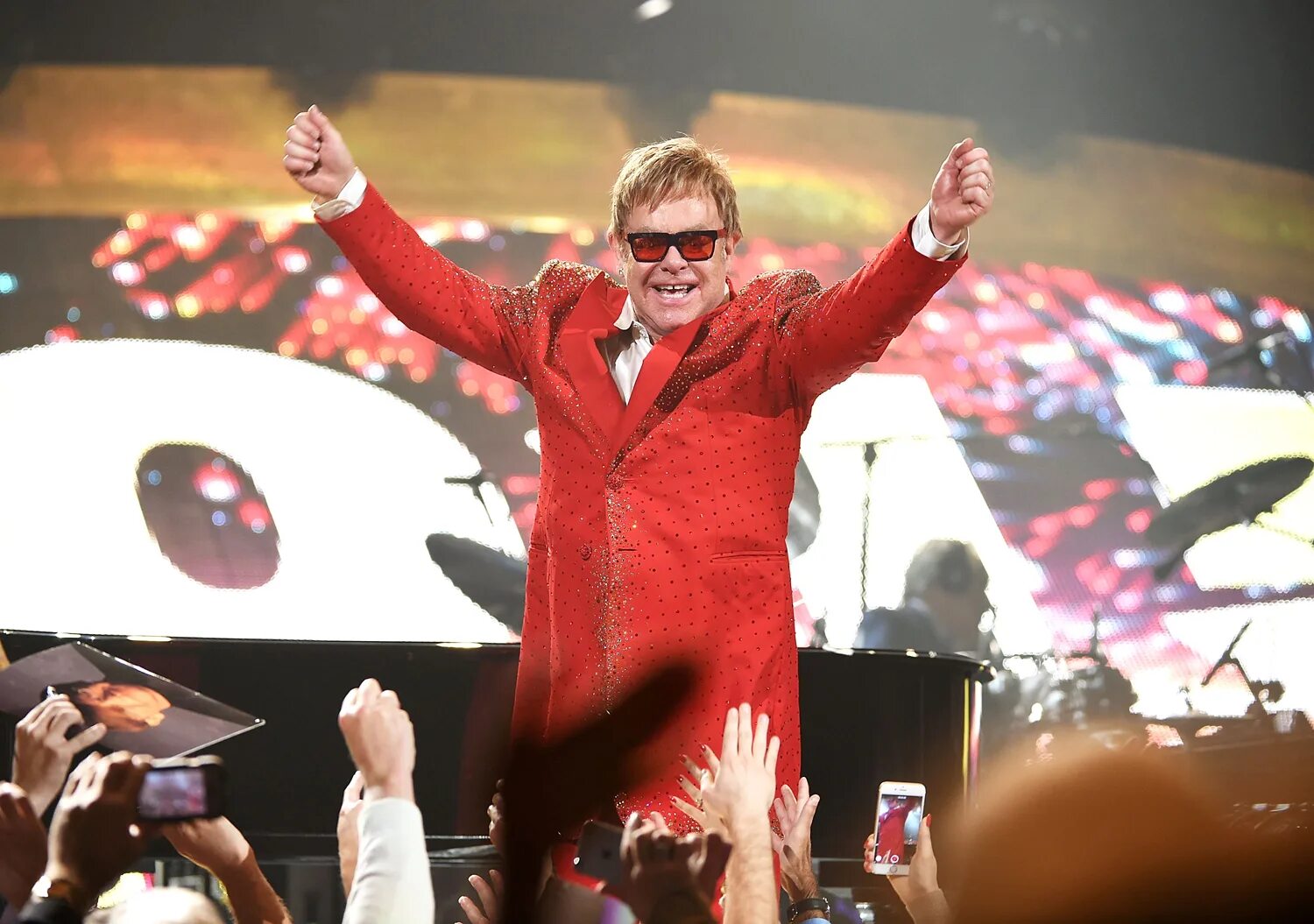 Элтон джон. Элтон джон фото. Elton john 2023. Elton john 2023. Elton john 2022.