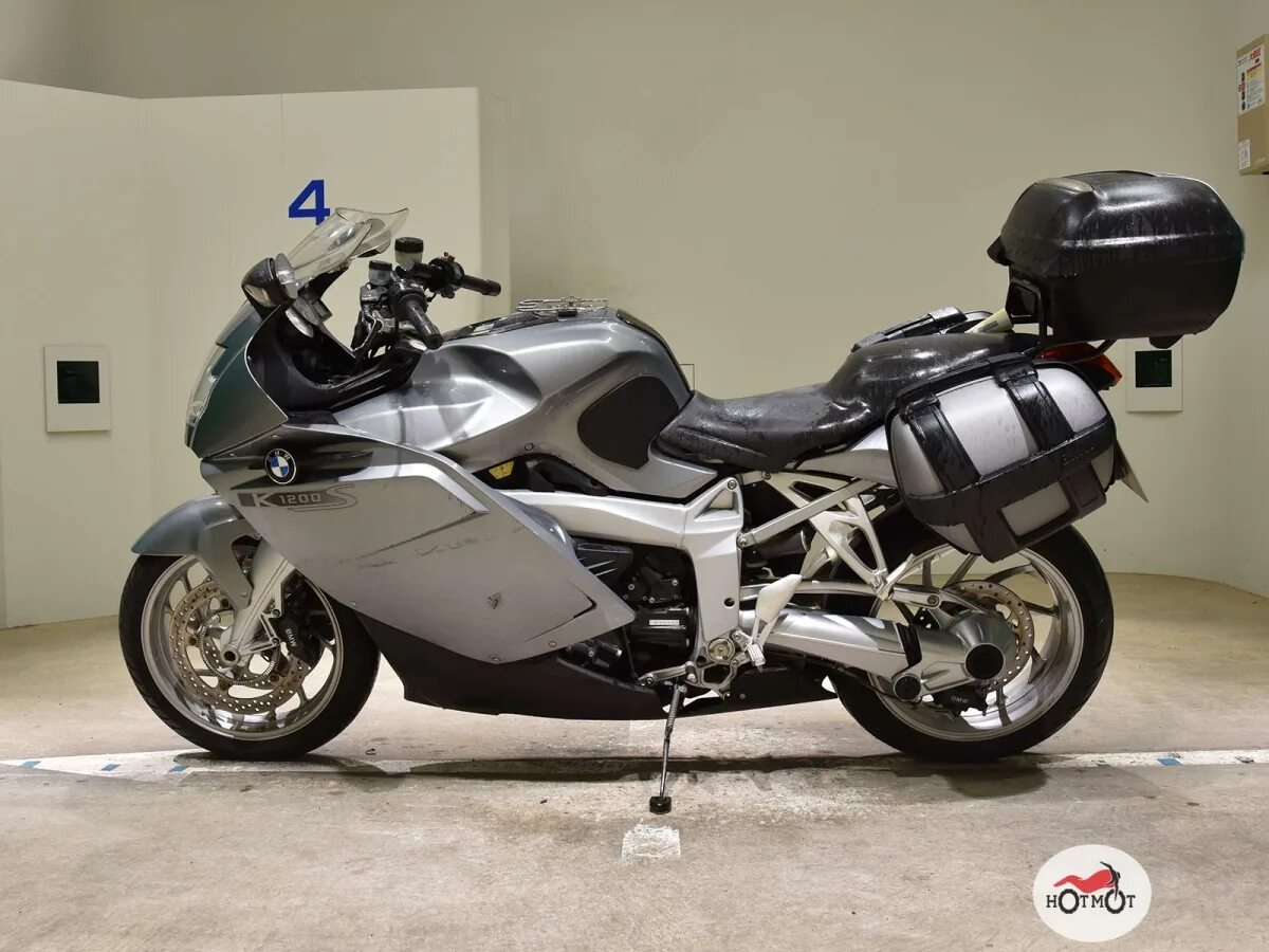 Bmw 1200 характеристики. Мотоцикл бмв эгоист. бмв c1200gk. мотоцикл бмв туристический серый. gaokin gk1200.