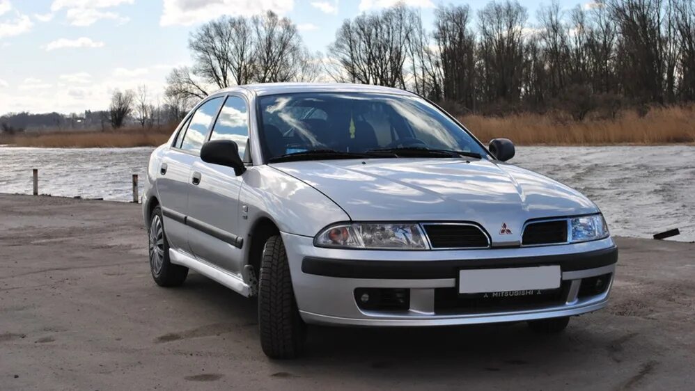 Mitsubishi carisma 1. 8. Mitsubishi carisma 1. Mitsubishi carisma 1 поколение. мицубиси каризма.