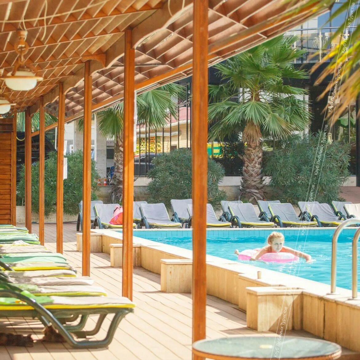 Сочи отель экодом адлер. Экодом адлер сочи работает круглогодично. Экодом адлер сочи. Экодом адлер бассейн. Экодом адлер сочи 3*.