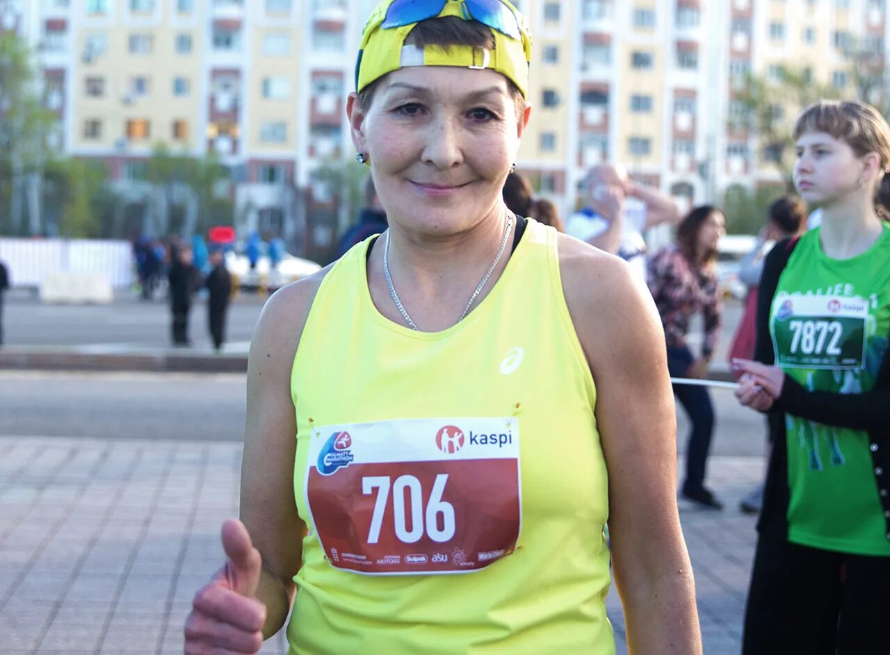 марафон каждый день. нью-йорк сити марафон. алматы марафон фото. девушки темиртау. евгений ройзман пробежка.