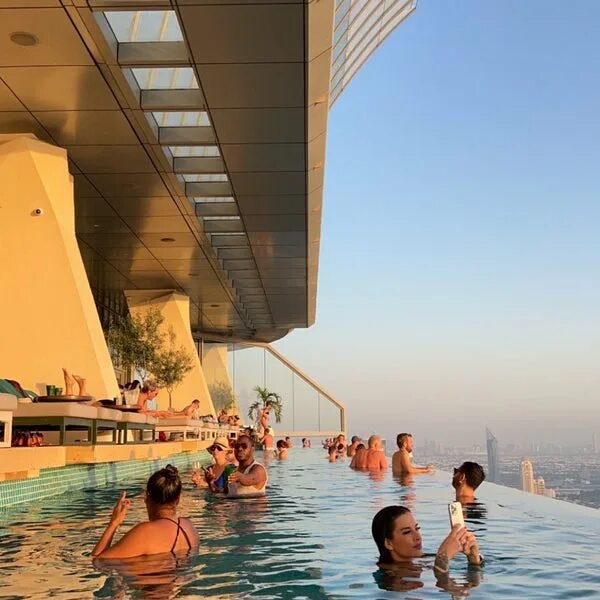 Aura pool. Бассейн aura skypool. aura skypool дубай. бассейн 360 дубай. бассейне aura 360.
