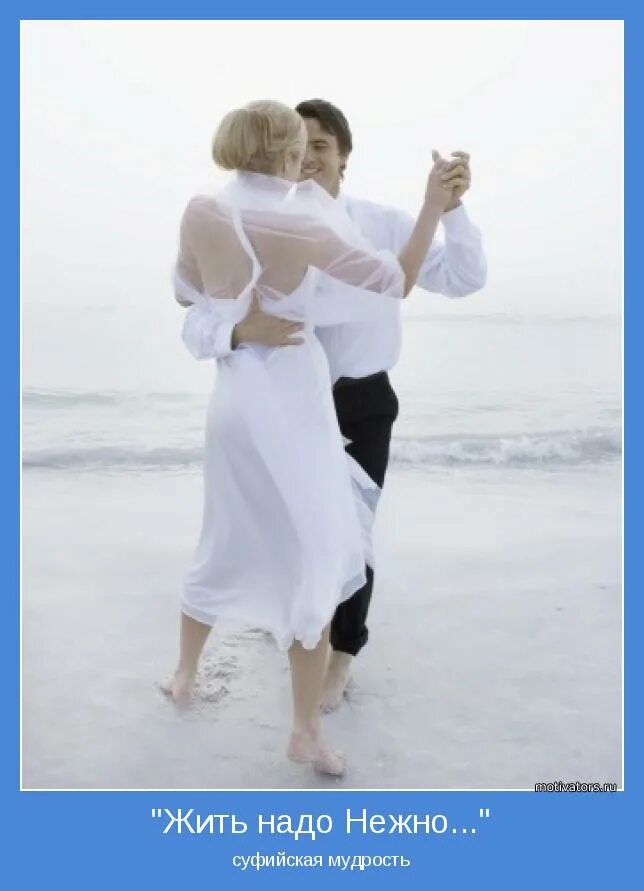 Нежности и тепла. Не могу определиться что мне нужно больше нежные объятия или винтовка. Нежные мелкие цветы пастельные. Мак в пастельных тонах. Живи нежно.