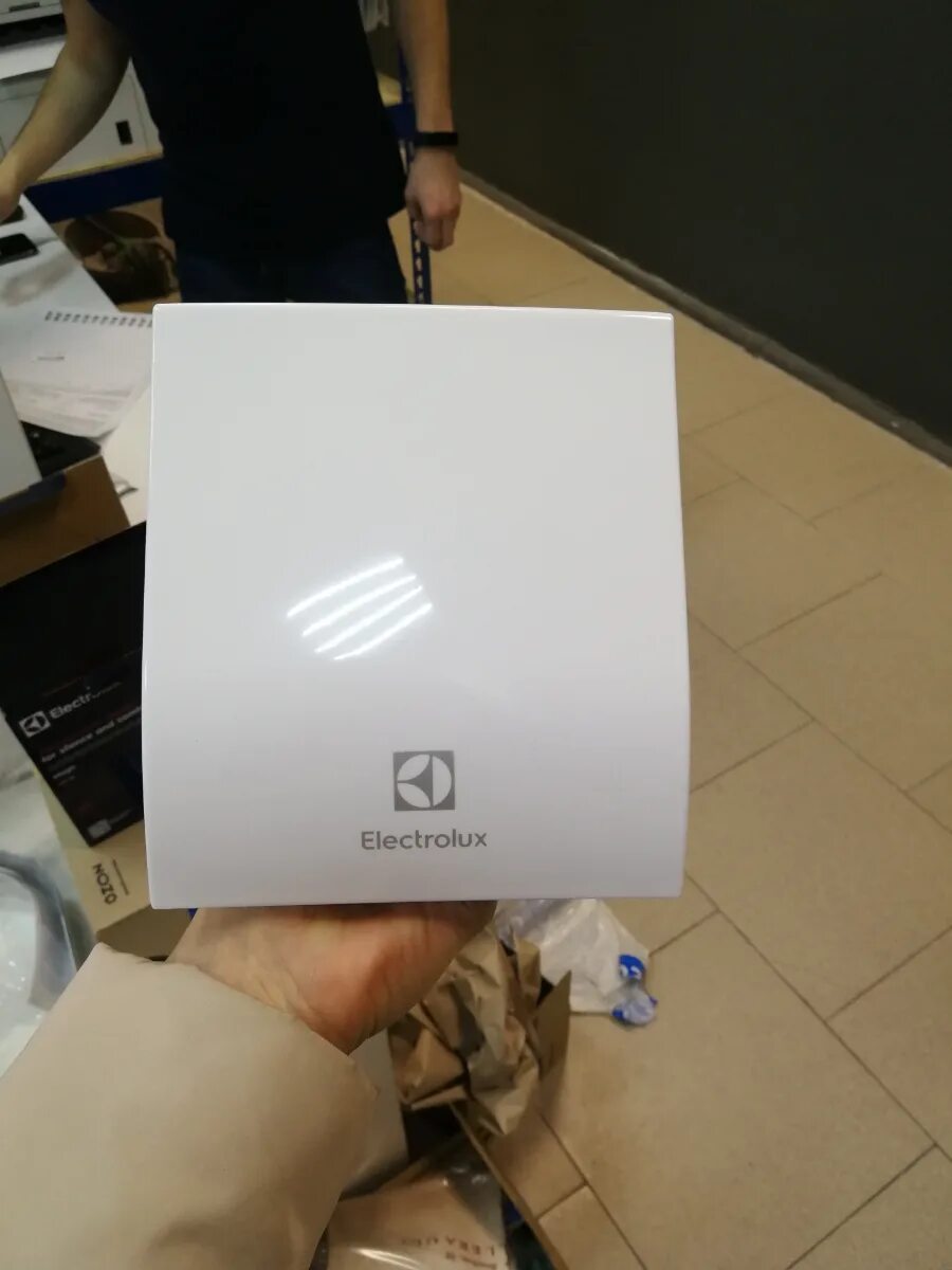 Вентилятор electrolux eafm 100 magic. Electrolux magic eafm-100t. вентилятор electrolux magic eafm-100. вытяжной вентилятор electrolux eafm-100. вытяжной вентилятор electrolux eafm-100 белый 15 вт.