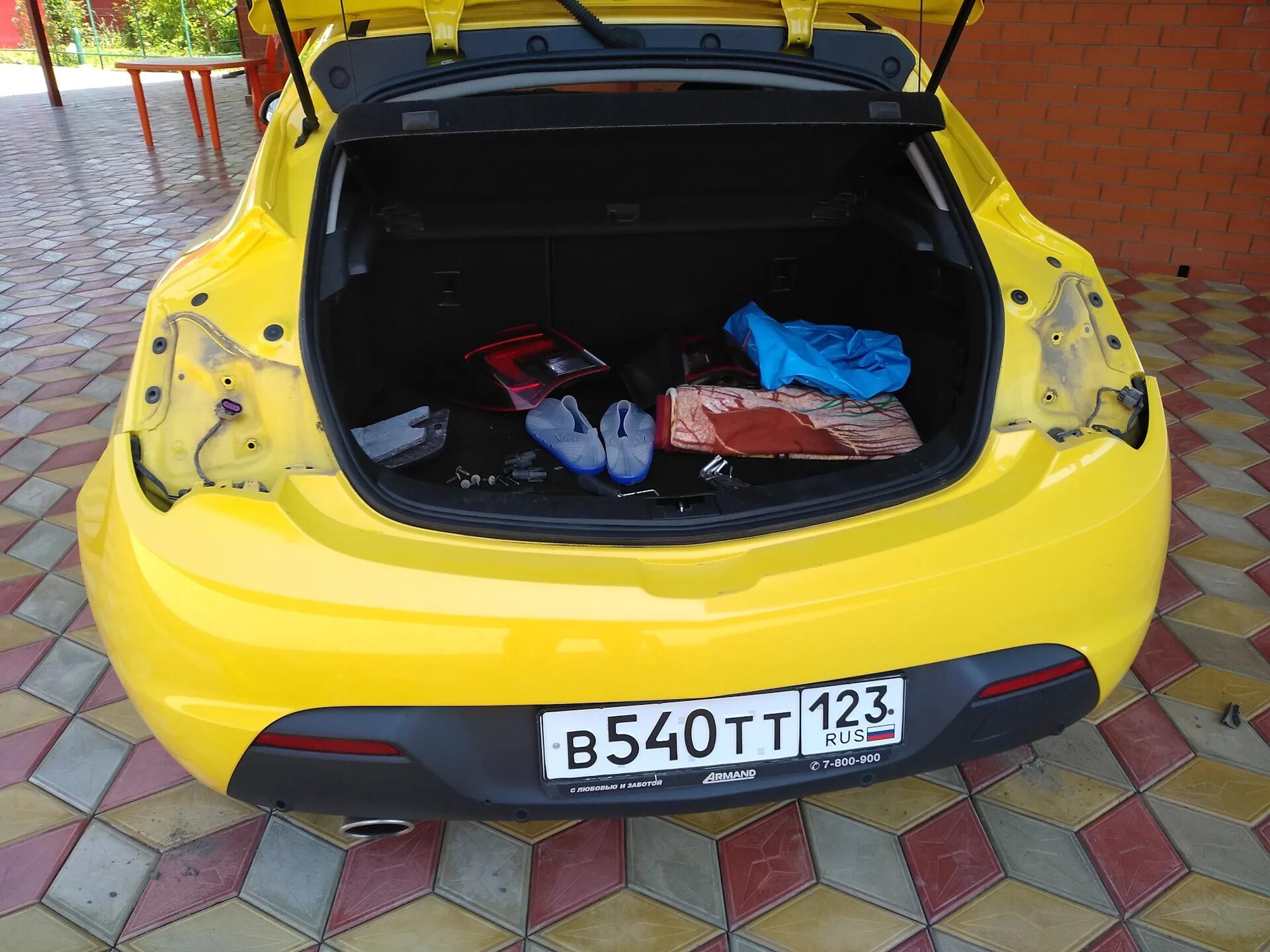 Ошибки на панели приборов опель зафира б. Парктроники на опель инсигния. Опель сервис парктроник. Опель сервис парктроник. Опель астра j парктроники.