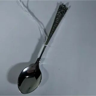 Ложка на зубок