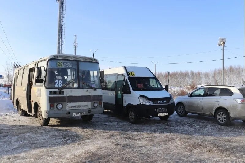 28 автобус ульяновск маршрут. Автобус Ульяновск. Ульяновские маршрутки. Маршрутка 28 Ульяновск. Микроавтобус Ульяновск.