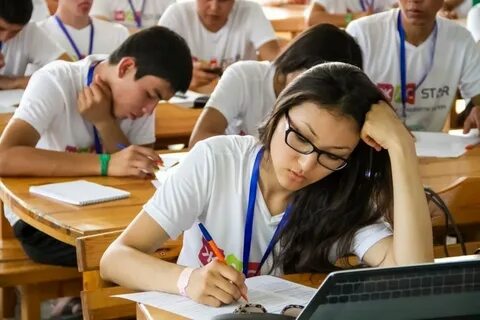 В чем писать в вузе