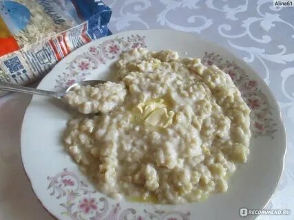 Каша на молоке овсяными хлопьями