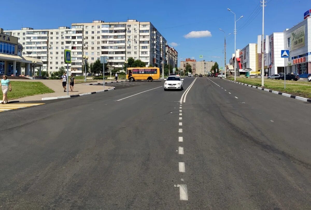 Бесплатные объявления губкин белгородская область. Авито губкин белгородская область. Сквер пушкина губкин. Сквер пушкина губкин. Губкин спортивный проезд 1.