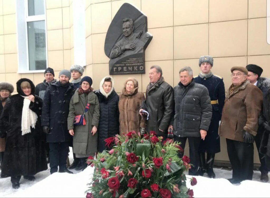 Мбоу куйбышевская сош им а. Школа 72 ульяновск директор школы. Работники норильской студии телевидения. Школа гречко. Школа гречко.