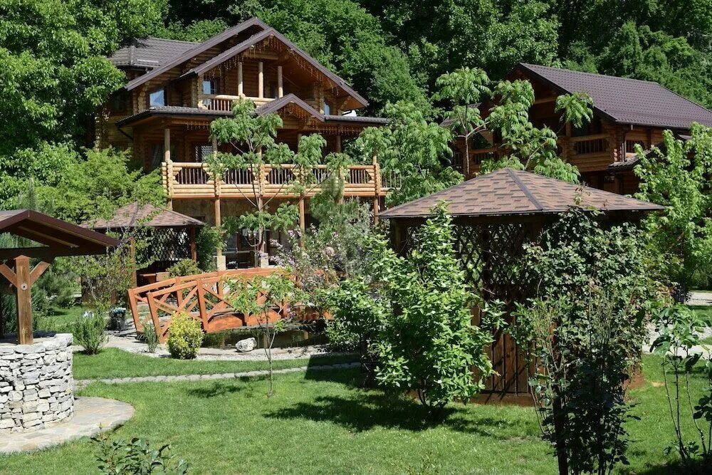 рябиновые бусы отель в адыгее