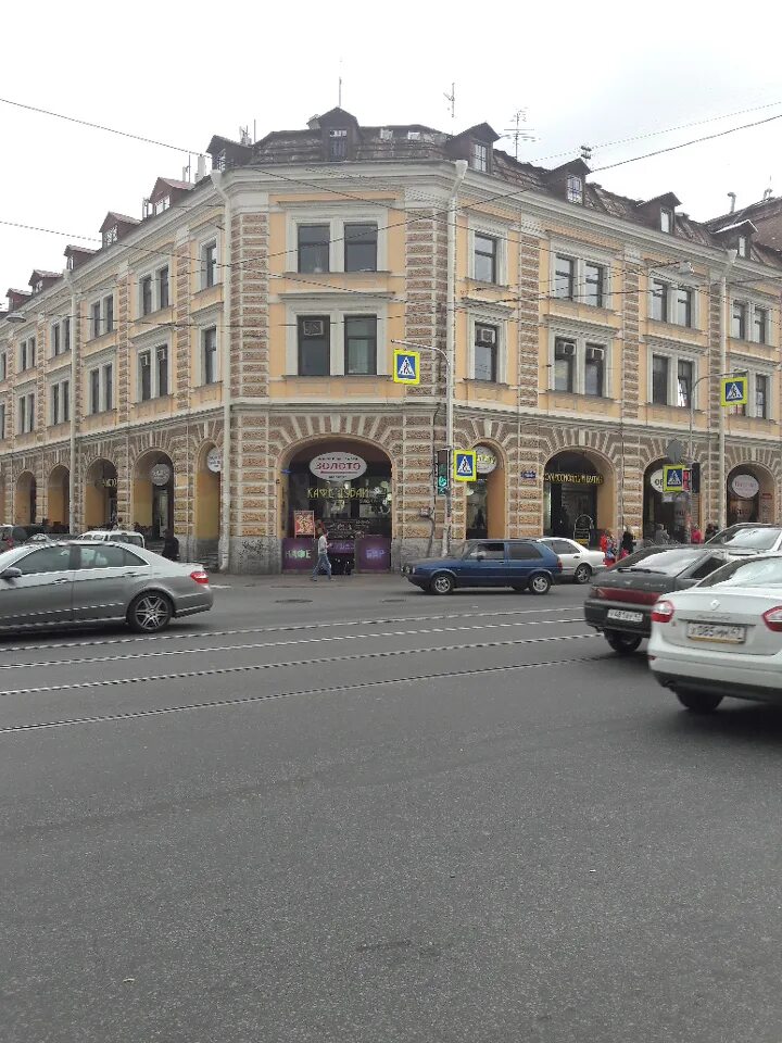 апраксин двор по садовой улице санкт-петербург. садовая ул. 28/30. санкт-петербург, садовая ул. петербург садовая улица 28 30.