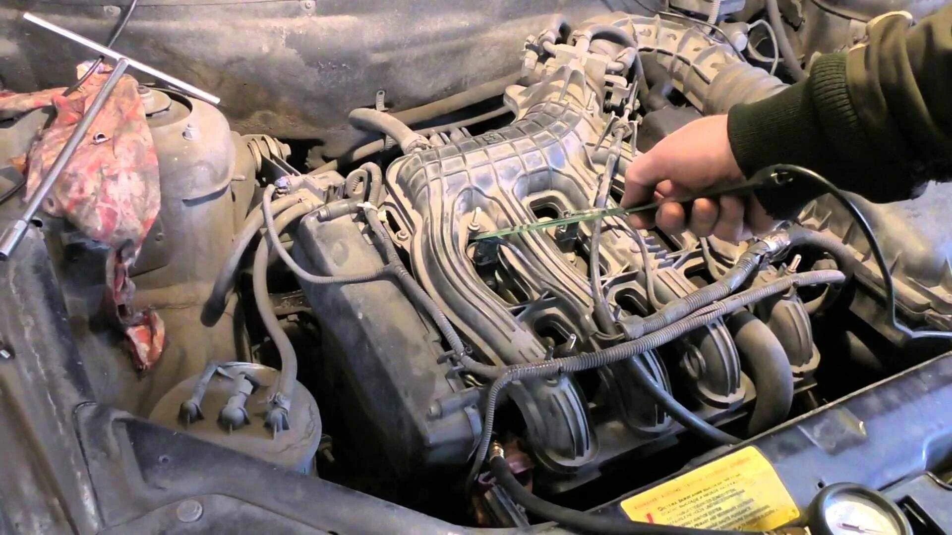 Почему троит машина ваз. Троит ВАЗ 2112 16 клапанов. Двигатель 16 ВАЗ 16 клапанов обороты. ВАЗ 2112 16 клапанов плохие клапана. Троит двигатель ВАЗ 2112 16 клапанов.