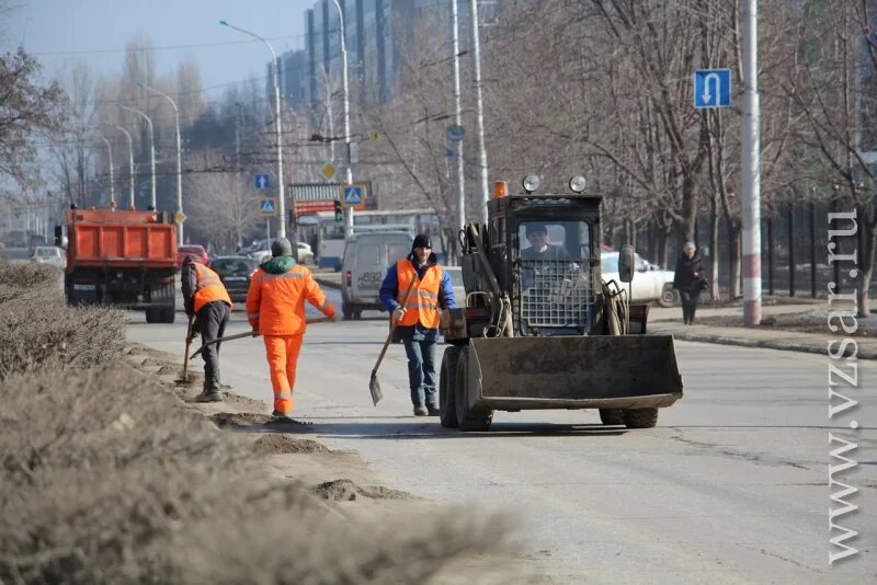 Очистка дорог от пыли. Уборка автодорог. Уборка улиц. Очистка тротуаров. Дорога очищения