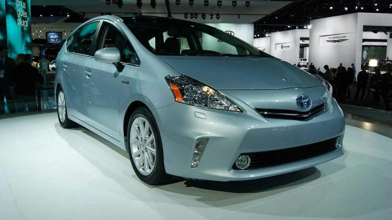 Тойота Prius Hybrid. Toyota Prius Hybrid 20. Тойота Приус 2023. Тойота Приус новый.