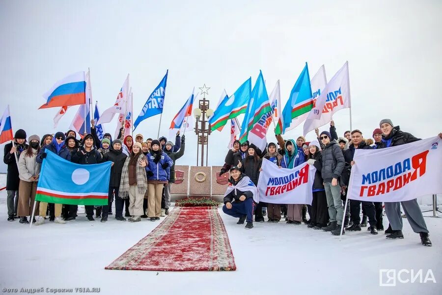 Воссоединение Крыма с Россией. Воссоединение Крыма и Севастополя с Россией Дата. День воссоединения Крыма. Тематический день воссоединения крыма с россией