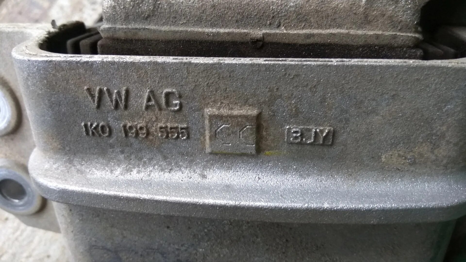 5 2011. Номер двигателя volkswagen jetta 4 2. 4 2001. 6. 8t.