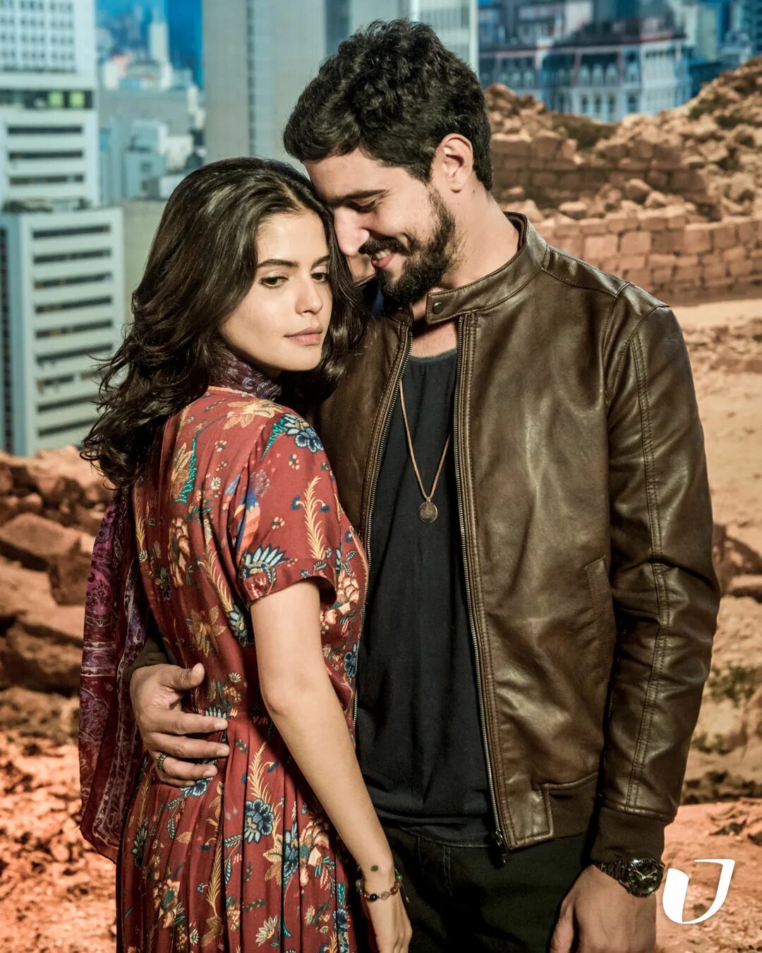 Сироты земли на русском языке. Сироты земли 30 серия. Сироты земли бразильский сериал. Джамиль и лейла. Сироты земли бразильский сериал.