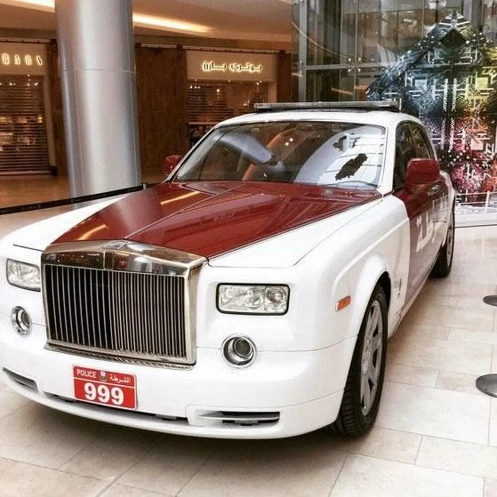 Роллс ройс арабского шейха. Кортеж роллс ройс. Rolls royce phantom 2005. Роллс ройс кортеж с охраной. Rolls-royce dawn silver bullet - 2020.