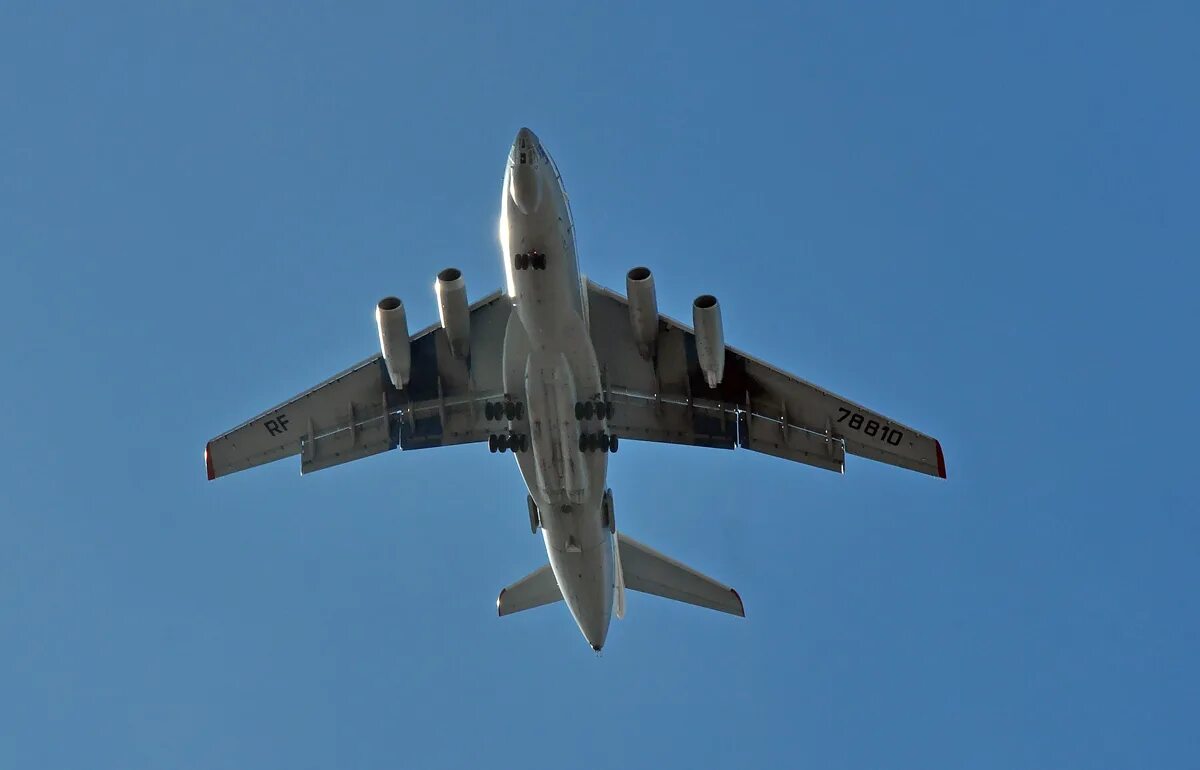 78810 Ил. Омск Северный аэродром АН 22. RF-78810.. 78810 Самолет.