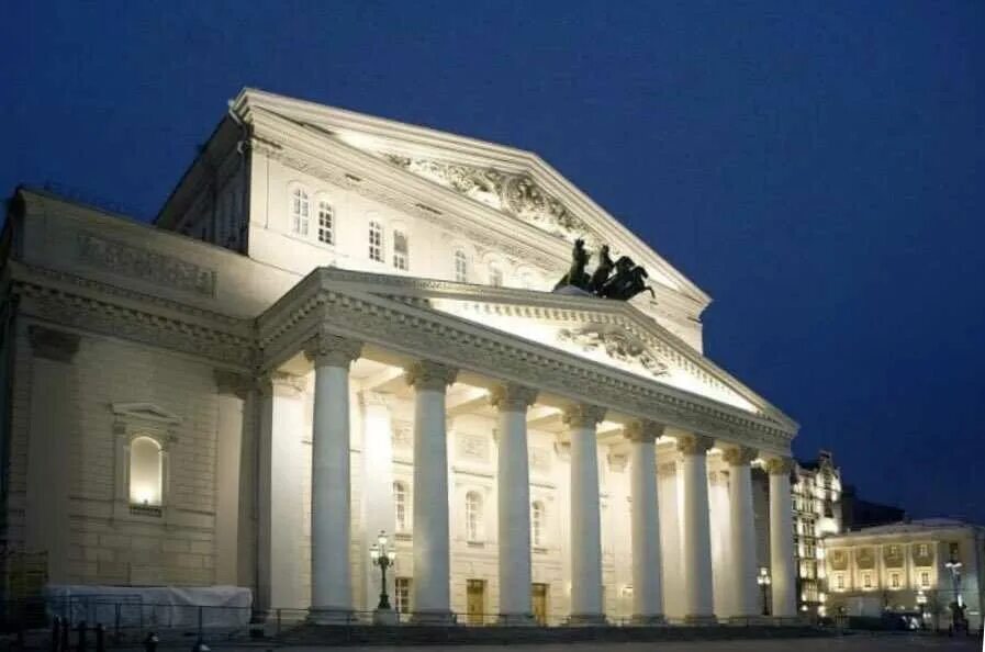 Реконструкция большого театра в москве. Театры после реставрации. Реконструкция большого театра. Большой театр после реставрации. 28 октября 2011 года открытие большого театра после реконструкции.