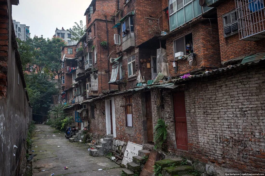 Остров хасима япония. Какой самый страшный город. Хасима город призрак. Какой самый страшный город. Остров хасима япония.