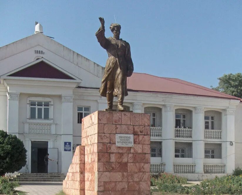 Г. Город хасавюрт. Республика дагестан хасавюрт. Доспремечательства хасавюрта. Хасавюрт город в дагестане.