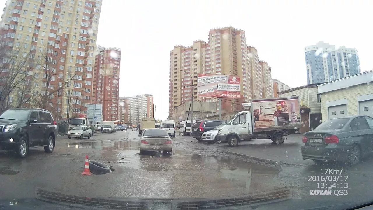 Совхоз 1 мая. Микрорайон 1 мая балашиха дороги. совхоз 1 мая балашиха. совхоз 1 мая москва. пожар в микрорайоне 1 мая балашиха.