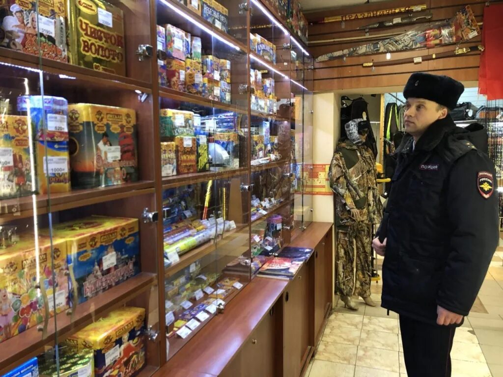 Приглашаем продавца. Вакансии продавца сергиев посаде. Сергиев посад завод фейерверков. Гипермаркет карусель сергиев посад. Вакансии продавца сергиев посаде.