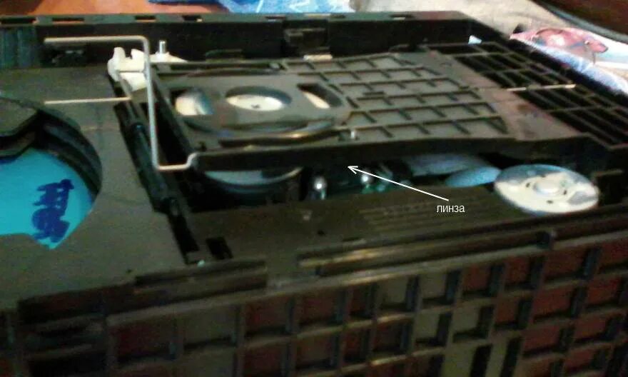 Диски что проигрывает. Чистка оптического привода. Panasonic sa-vk850 aux. Samsung mx-c630d. Музыкальный центр не читает диски.