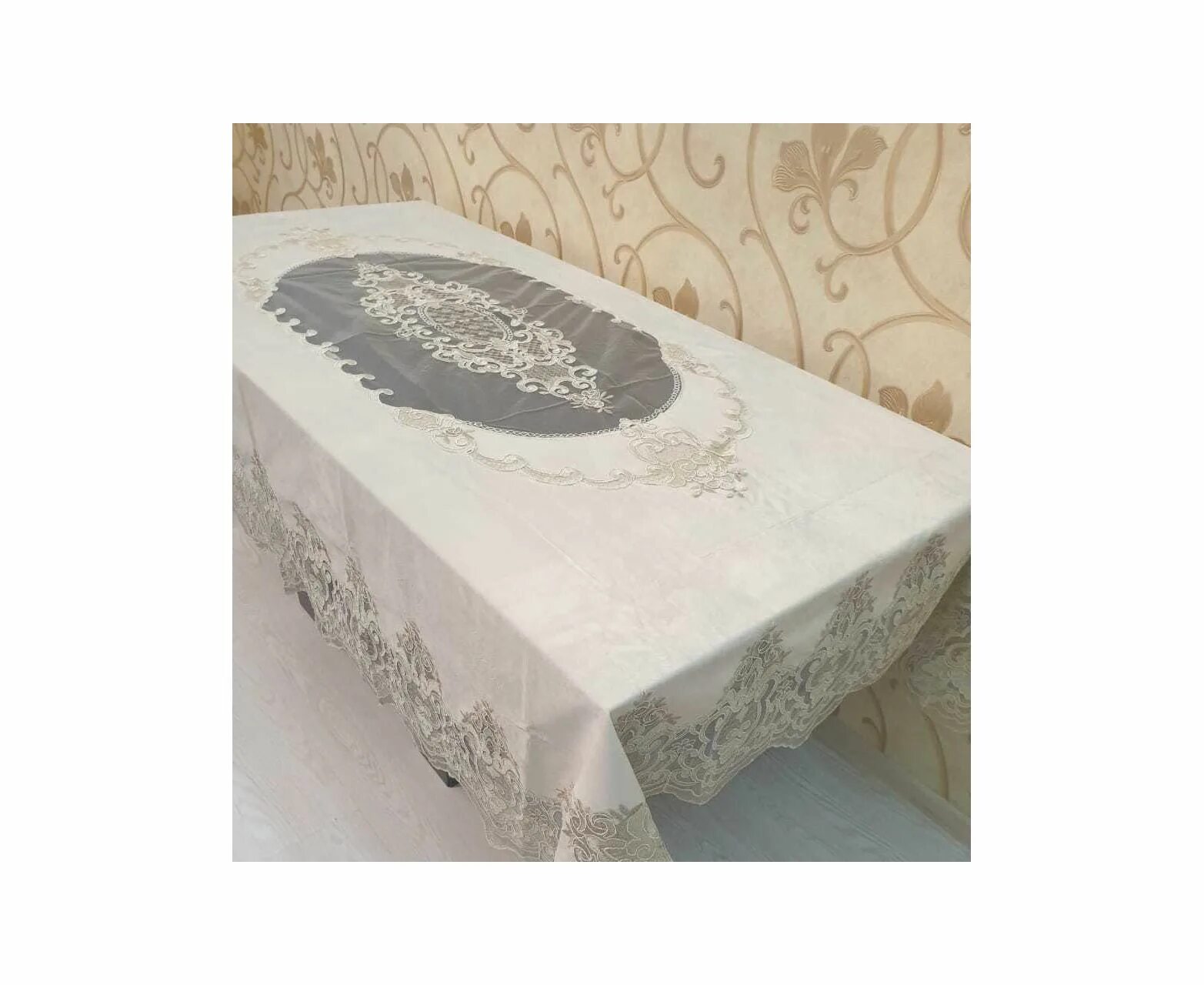 Скатерть овальная. Турецкие скатерти велюровые. Скатерти новогодние садовод. Садовод рынок скатерти. Скатерть круглая зайчики.