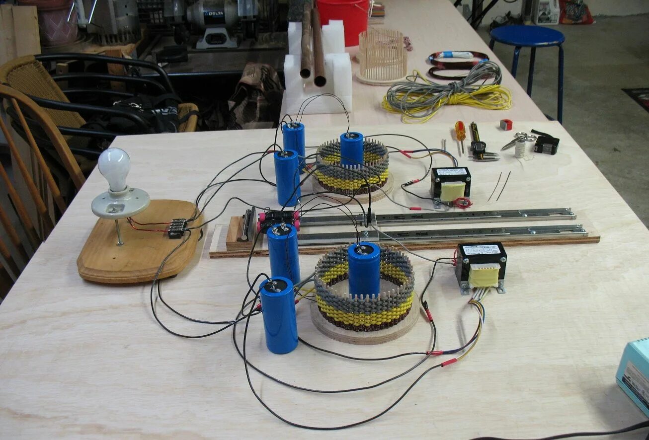 Генератор свободной энергии хендершота. Лестер хендершот магнитный генератор. Генератор хендершота. Генератор хендершота. Генератор свободной энергии хендершота схема.