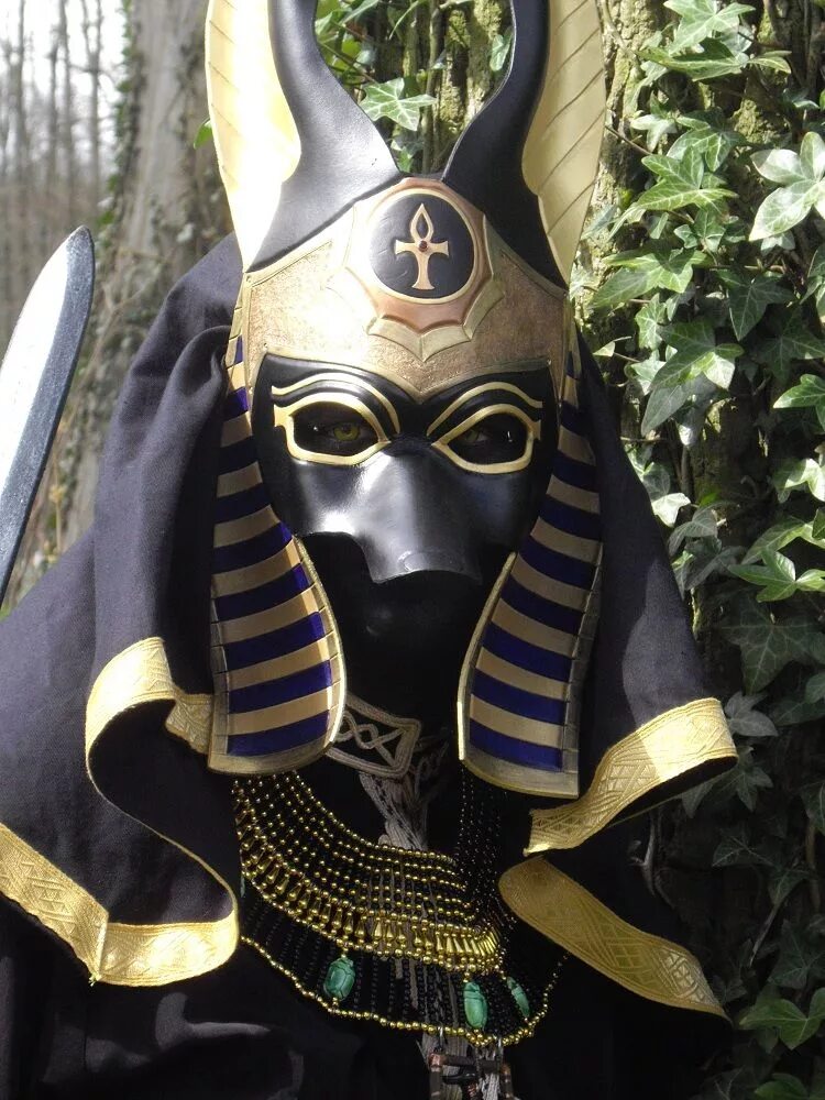 Анубис маска. Маски Египта Анубиса. Бог Анубис маска. Египетские костюм Анубис.