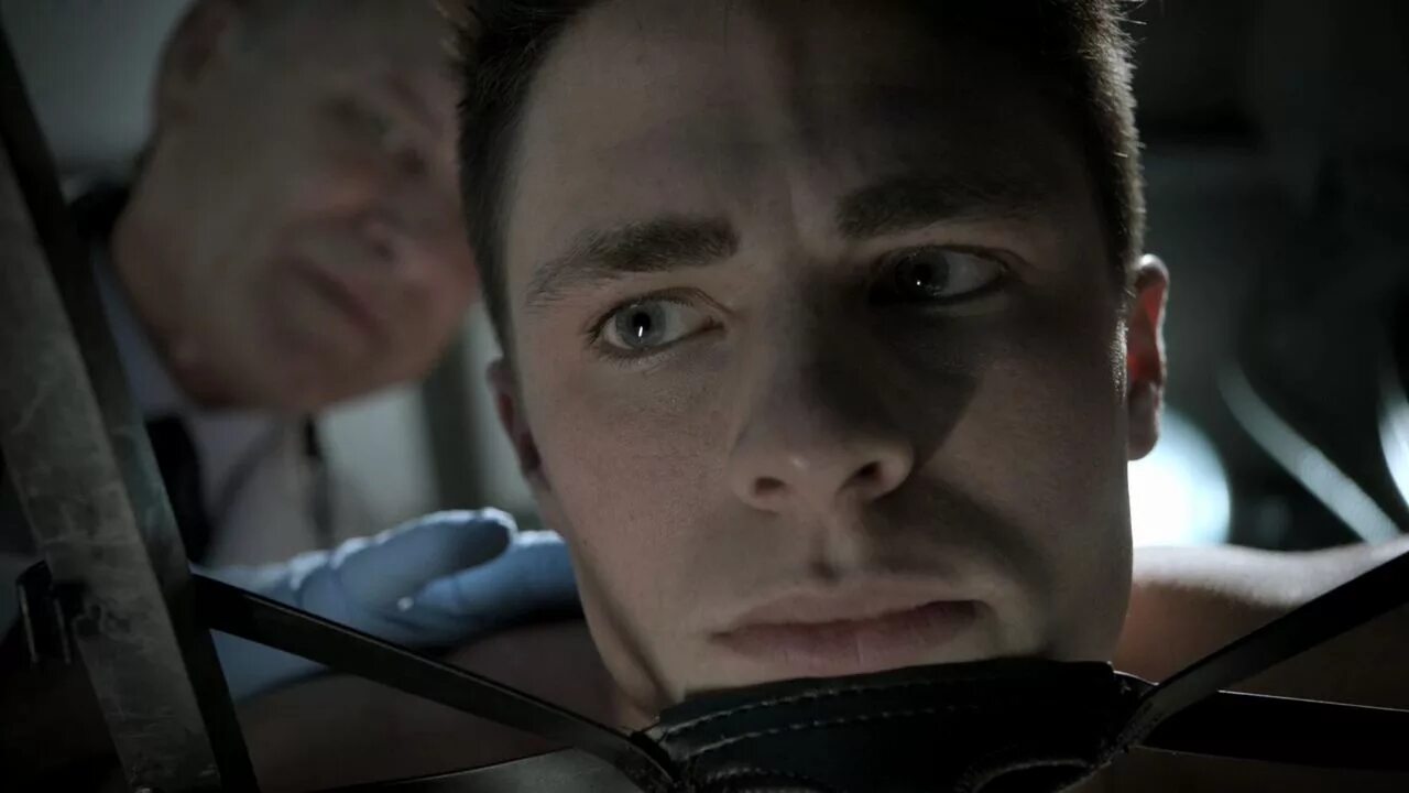 психолог из волчонка. джексон и скотт волчонок. волчонок 1 9. благодетель из волчонка. мэтт дэллер волчонок.