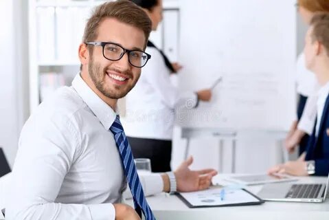 Специалист который