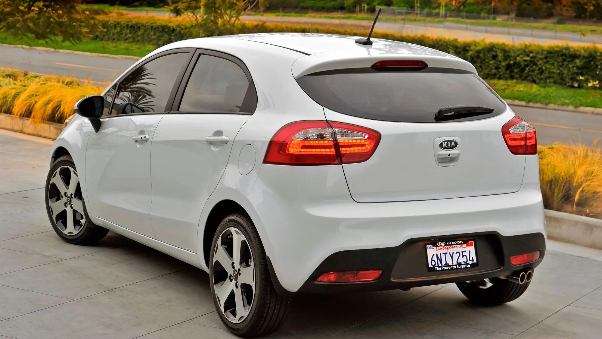 Kia Rio Hatchback. Kia Rio 3 Hatchback. Kia Rio 2014 хэтчбек. Kia Rio 2012 хэтчбек. Rio model