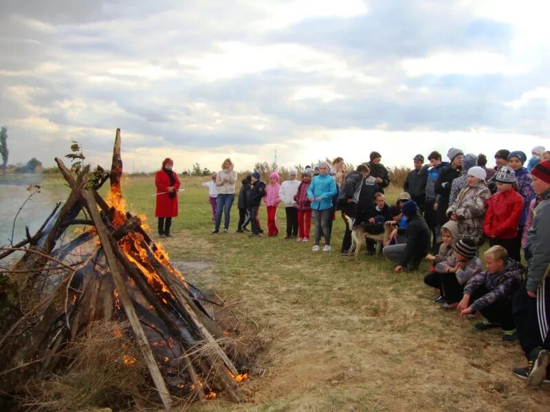 Прогноз погоды в новопушкинском. Погода в Лощинном на сегодня. Свежее ЧП В П Лощинный сар.обл. Погода неделя Лощинный Энгельс.